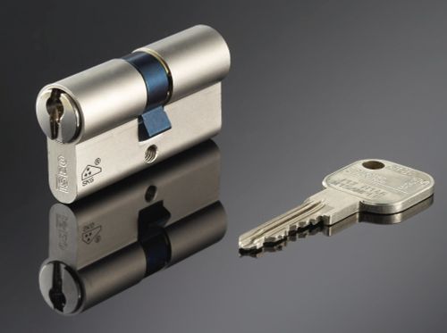  CILINDER F9 30/30 VERNIKKELD CERTIFICAAT